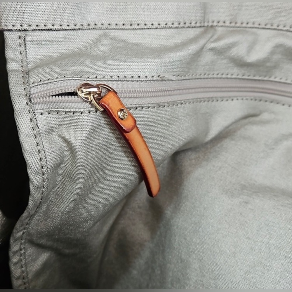 Kate Spade Large Vintage Tote - Picture 9 of 13